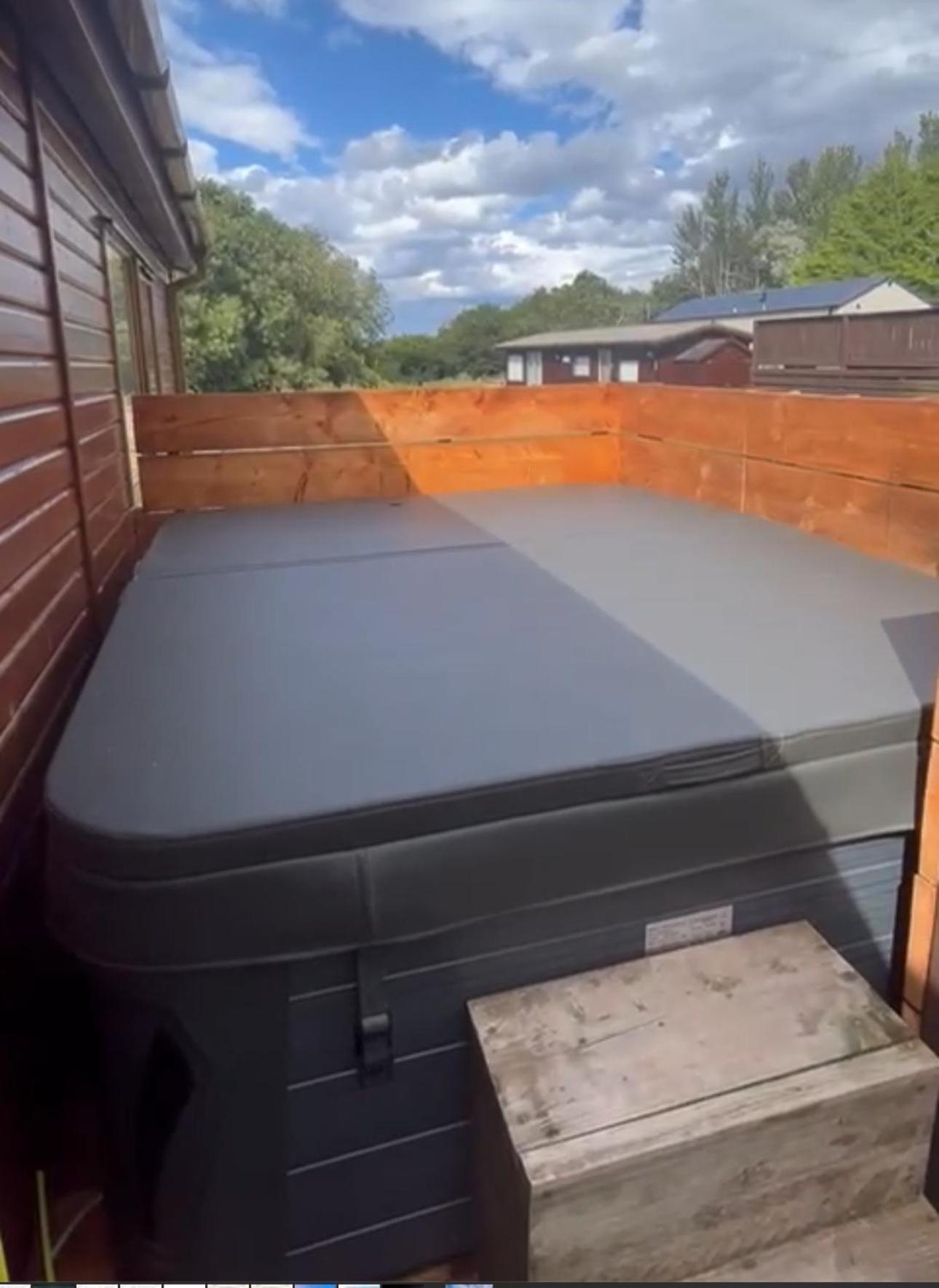 Applegrove Country Park, Scarborough With Private Hot Tubs Ferienhaus Burniston