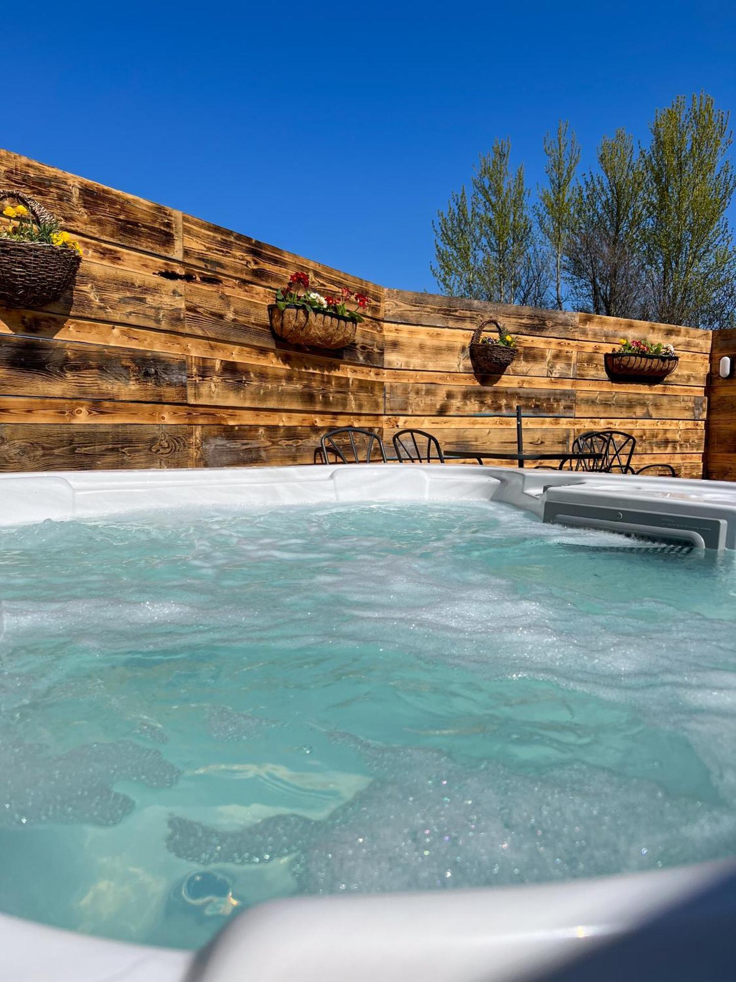 Ferienhaus Applegrove Country Park, Scarborough With Private Hot Tubs
