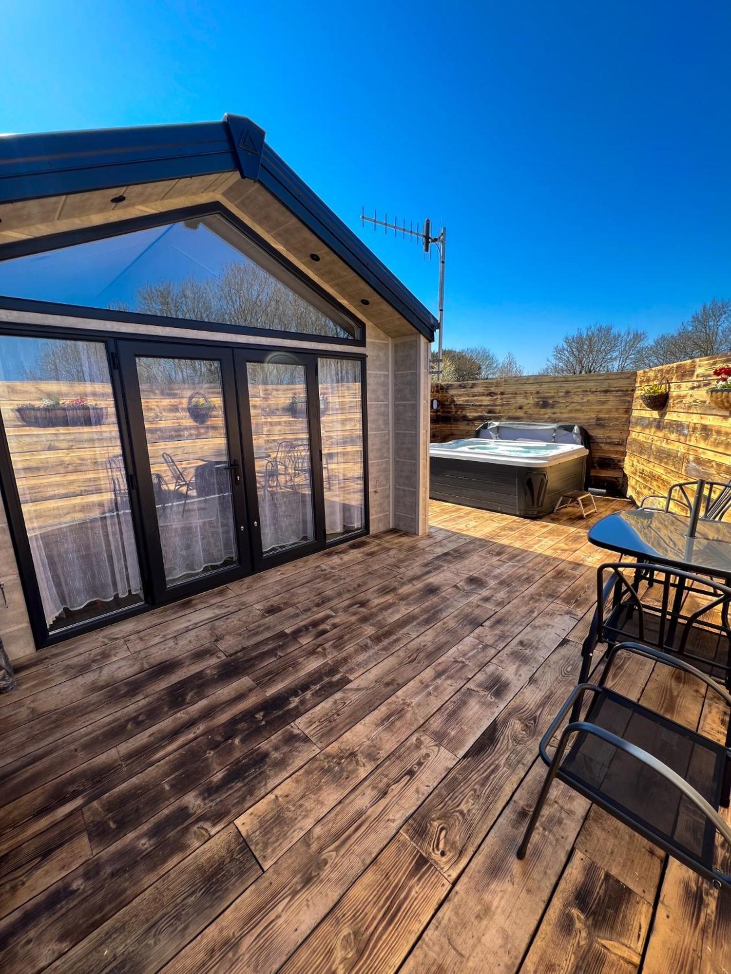 Applegrove Country Park, Scarborough With Private Hot Tubs Ferienhaus *
