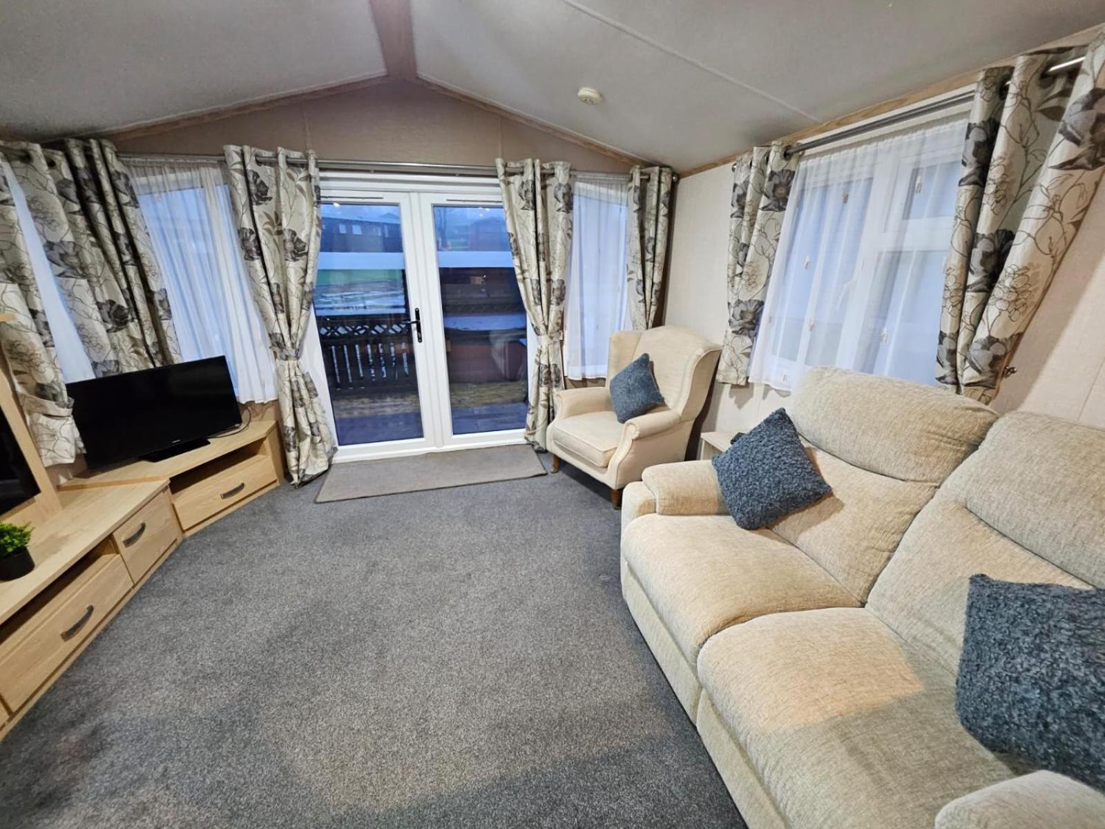 Ferienhaus Applegrove Country Park, Scarborough With Private Hot Tubs
