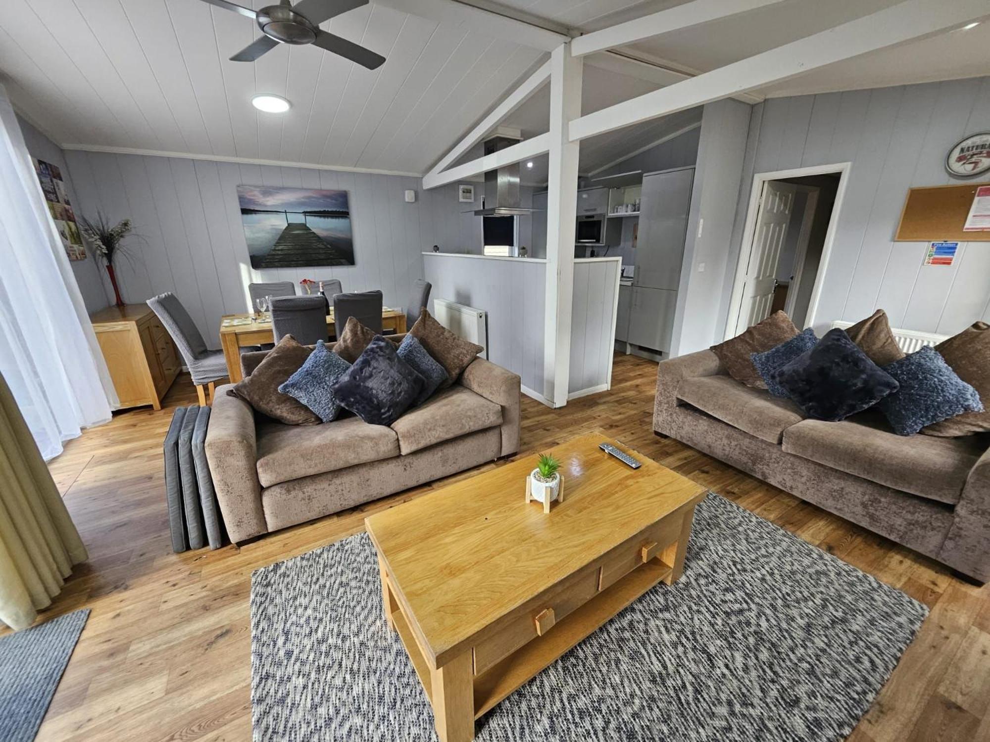 Ferienhaus Applegrove Country Park, Scarborough With Private Hot Tubs *