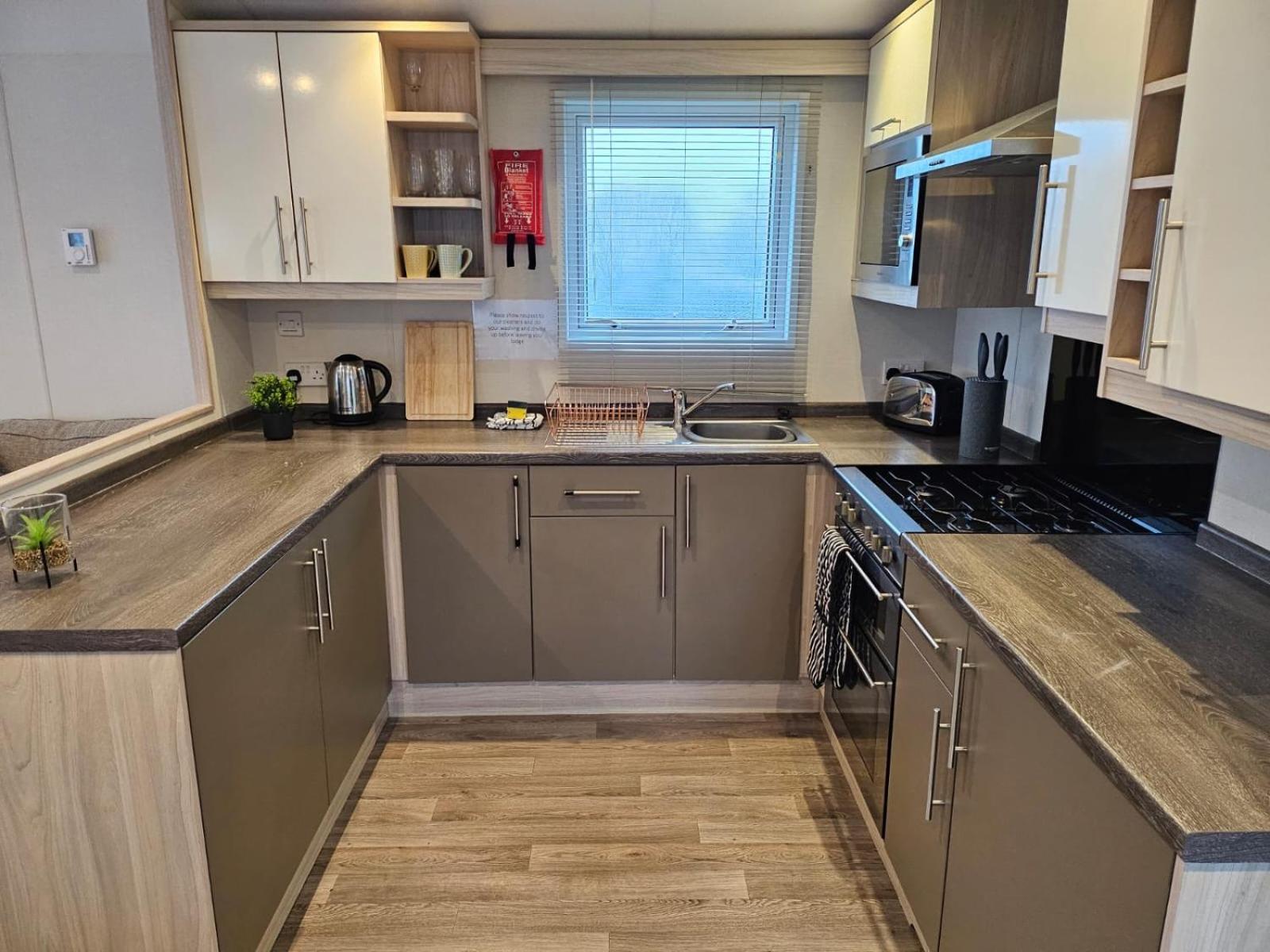 Applegrove Country Park, Scarborough With Private Hot Tubs Ferienhaus *