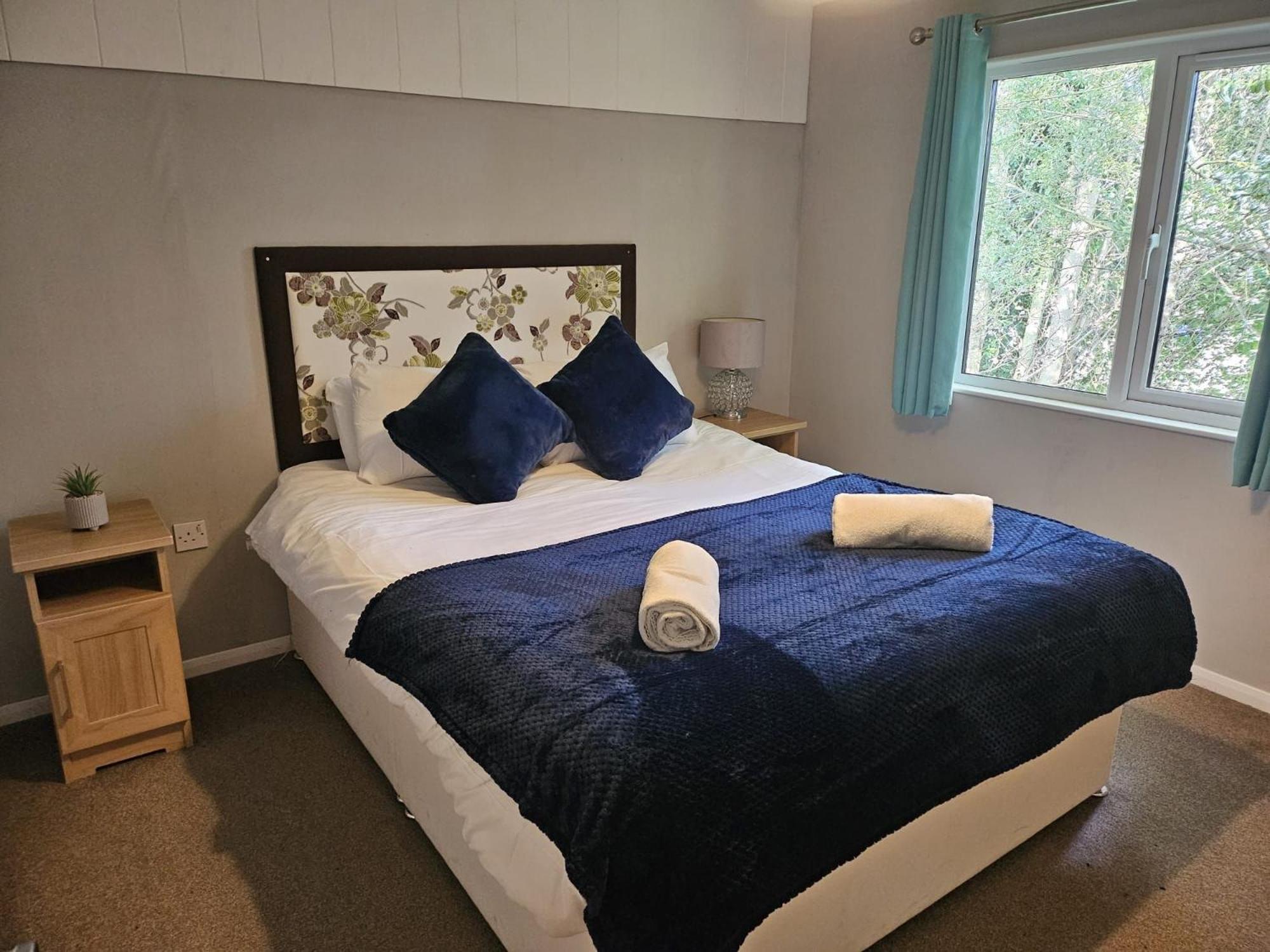 Applegrove Country Park, Scarborough With Private Hot Tubs Burniston